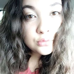 Meet your Posher, Candy